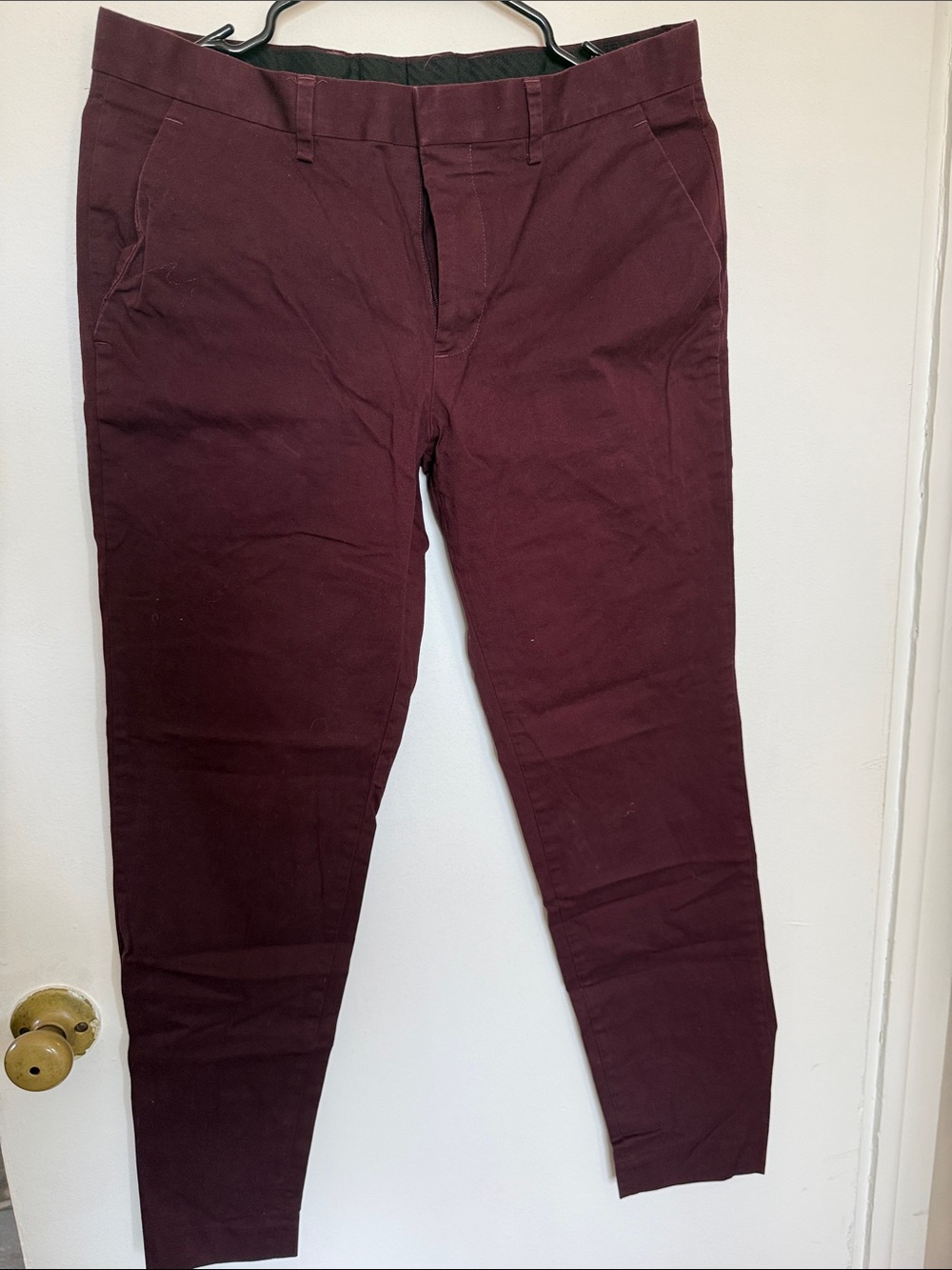 Express Slim Chinos in Wine